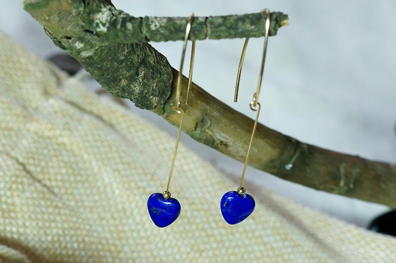 US 1/20 14K Gold Filled, Heart-shaped old mine Lapis earrings ( pc count ) - ต่างหู - เครื่องเพชรพลอย สีน้ำเงิน