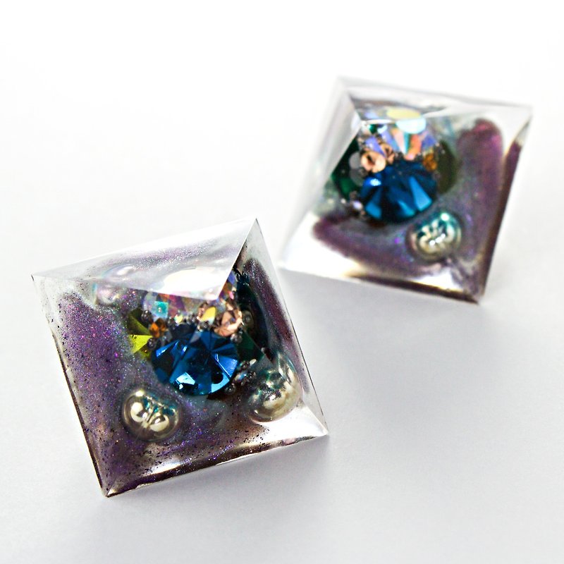 Pyramid Earrings (Moonlight of the Moon) - Earrings & Clip-ons - Resin Multicolor