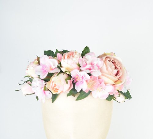 Elle Santos Headpiece Flower Crown Pale Pink with Silk Flower Roses Romantic Feminine Halo