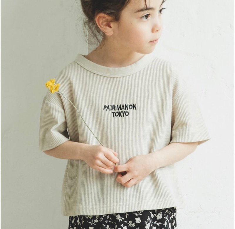 Japanese simple round neck cotton top for girls - เสื้อยืด - ผ้าฝ้าย/ผ้าลินิน สีกากี