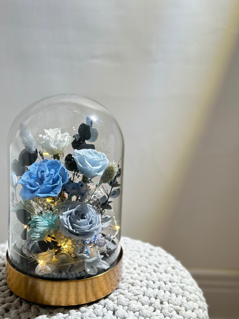 Retro blues immortal flower glass cover night light atmosphere light Mother's Day gift birthday gift - ช่อดอกไม้แห้ง - พืช/ดอกไม้ 