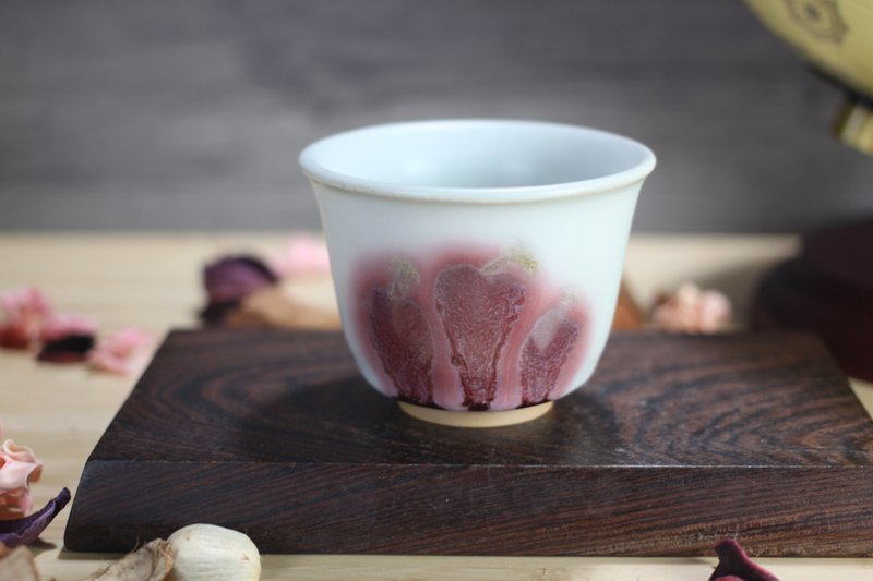 【送禮好物】140ml 汝窯 茶杯 銅紅彩繪 陶藝名家葉敏祥手作 - 茶壺/茶杯/茶具 - 瓷 