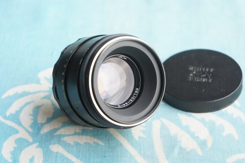 Helios 44-2 58mm F/2 lens for M42 Zenit Pentax Practica - Cameras - Other Materials 