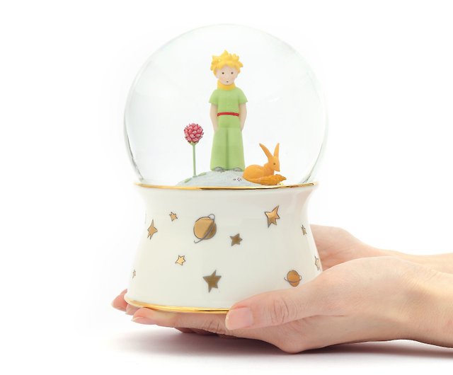 LITTLE PRINCE WITH ROSE MUSIC BOX