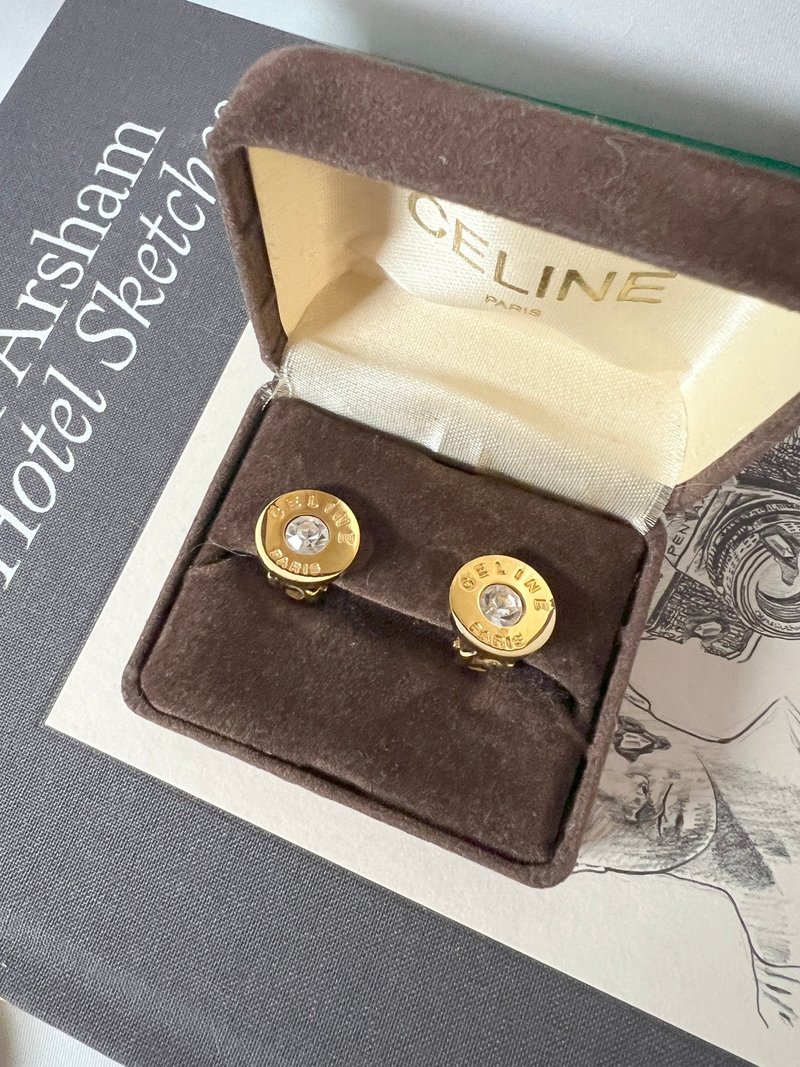 Celine Paris gold ring rhinestone Clip-On Japanese second-hand vintage - ต่างหู - โลหะ สีทอง