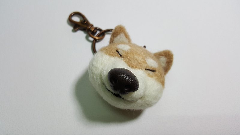 Original wool felt natural stay big nose smile small tea key ring strap / pin (new mail free shipping) - Keychains - Wool Brown