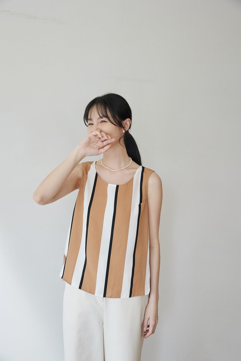 【HotSummer】Autumn Night Breeze Sleeveless Side Button Top-Owl Sings - Women's T-Shirts - Polyester Khaki