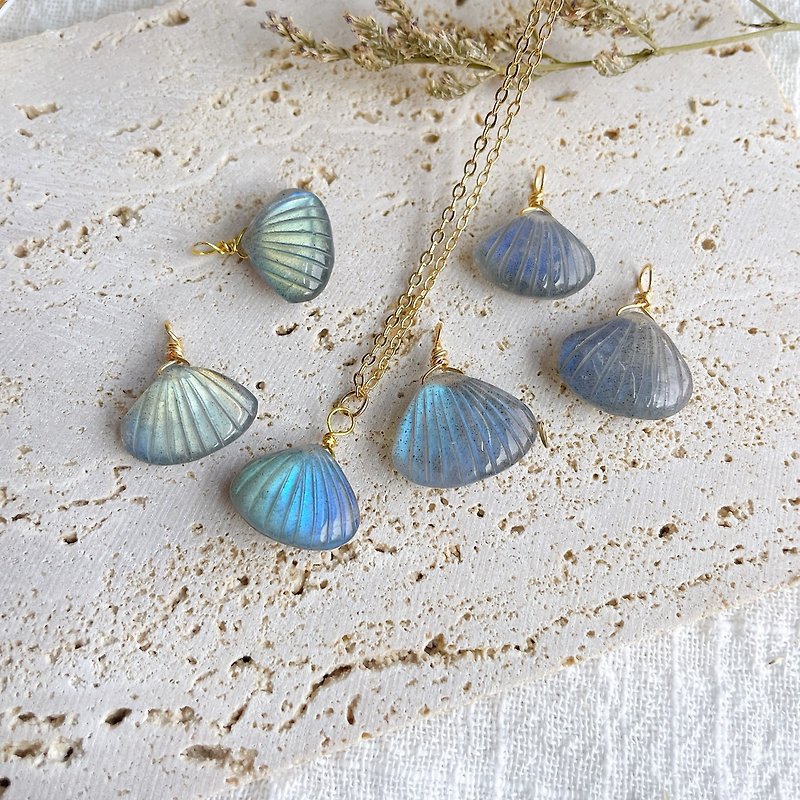 Marine shell labradorite necklace crystal necklace labradorite pendant crystal - Necklaces - Crystal Blue