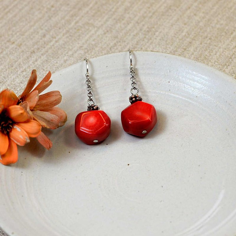 Red cherry earrings | Memorial engraving | Customized | Gifts - Earrings & Clip-ons - Gemstone 