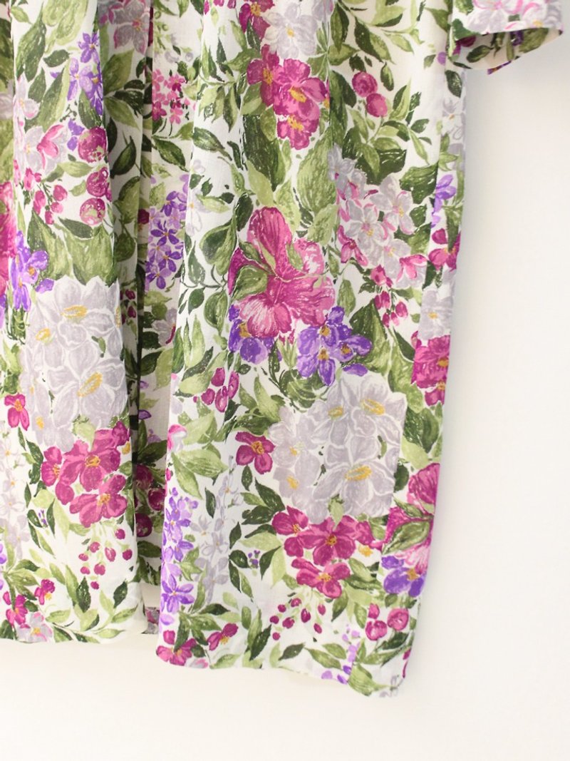 Vintage Early Spring Japanese Made Fresh Flowers Print Loose Long Sleeve Vintage Dress Vintage Dress - ชุดเดรส - เส้นใยสังเคราะห์ สีเขียว