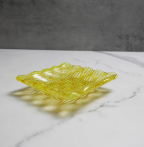 YMH's傢_琉璃的故事 餐桌上的生活工藝 –琉璃小碟(檸檬黃)
