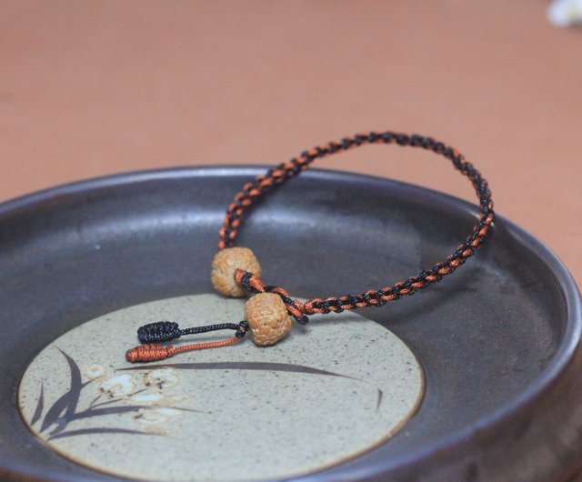 ルドラクシャ】ハンドロープブレスレット/魔除け・災難避け/金運アップ