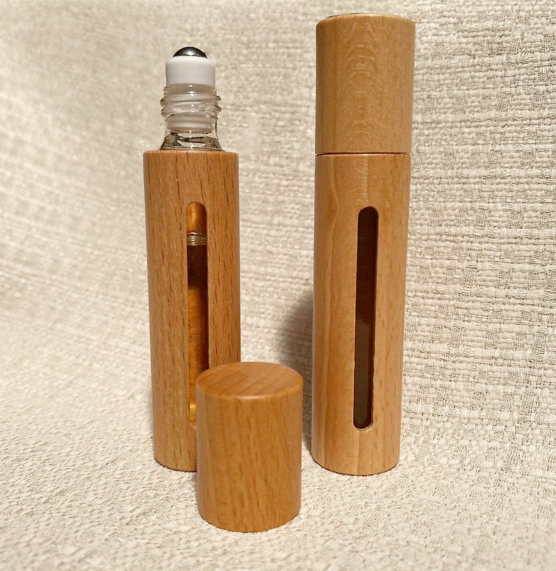 Taiwan cypress essential oil roll-on bottle 10ml - Fragrances - Wood Brown
