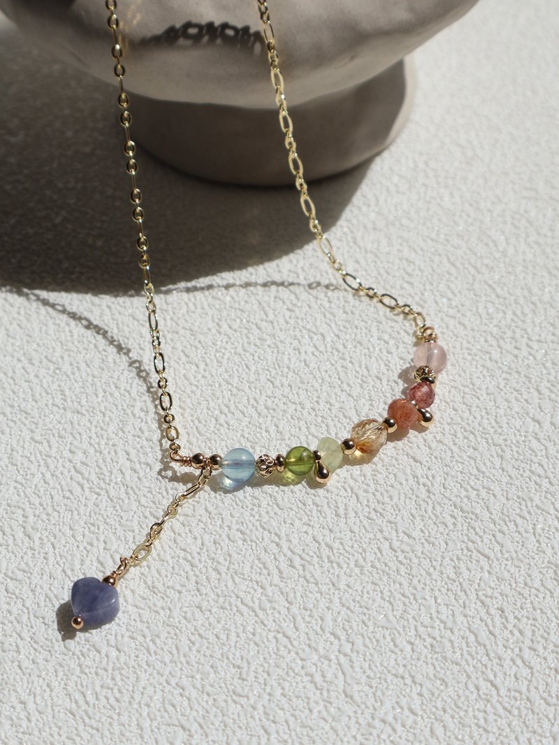 Rainbow light on bubbles. Stone Love Star Stone Quartz Peridot 14K Gold Filled Crystal Necklace - Collar Necklaces - Crystal Multicolor