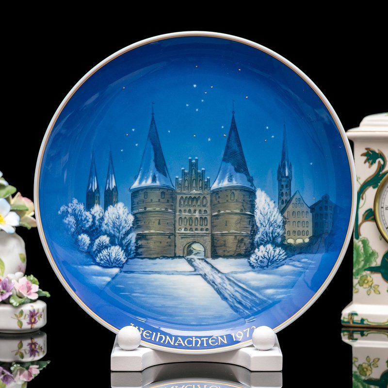 German Rosenthal Rosen Thai 1973 Winter Beautiful Picladitic Hand -painted Fantastic Birthday Ceramic Disk - ของวางตกแต่ง - เครื่องลายคราม 