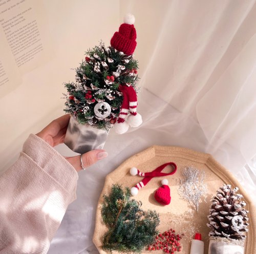 WANYI 玩藝花坊 DIY雪白乾燥花聖誕樹 聖誕禮物 交換禮物 附聖誕包裝 客製化禮物