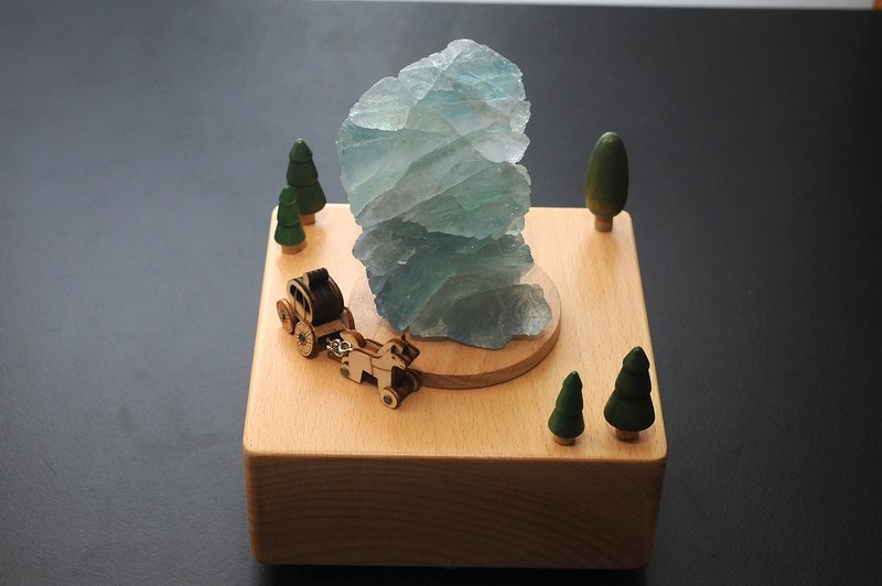 綠色涅槃螢石  礦石/水晶/靈修/開運/招財/破煞/防小人 - 擺飾/家飾品 - 半寶石 
