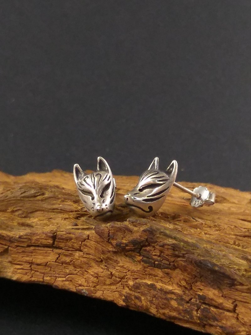 [Japan Series] Fox Mask 925 White Fungus Pin - Earrings & Clip-ons - Sterling Silver 
