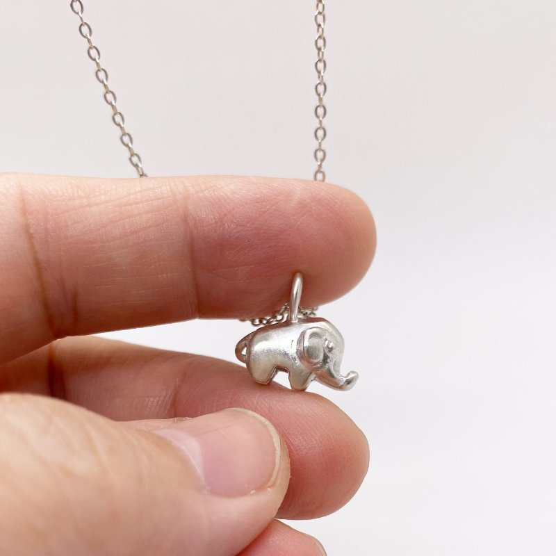 [925 Sterling Silver Original Elephant Necklace]・Follow your own flower path - สร้อยคอ - เงินแท้ 