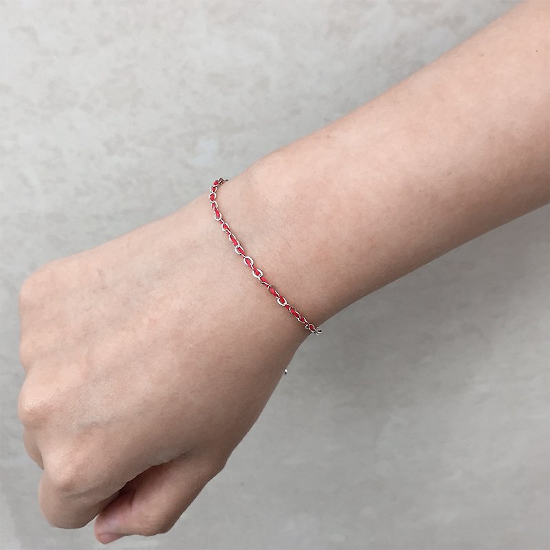Red Love String Chain Bracelet | Silver Chain Bracelet | String Bracelet - สร้อยข้อมือ - เงิน สีแดง