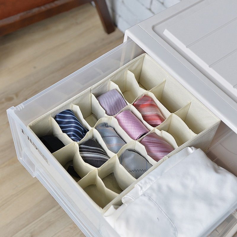 日本霜山 衣櫃抽屜用18小格分類收納布盒-面寬24cm-2入