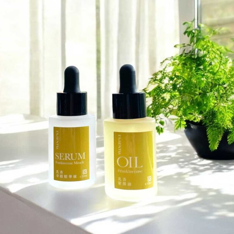 Serum + Essential Oil Set l Beauty Oil. Hydrate and Soothe. Balanced Skin. Vegan - เอสเซ้นซ์/แอมพูล - สารสกัดไม้ก๊อก สีใส