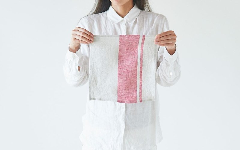 Chambray linen mini cloth (line / beige × red) - ที่รองแก้ว - ผ้าฝ้าย/ผ้าลินิน สีกากี