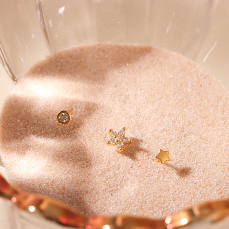 s925銀通體純銀金色星星耳釘組合 耳釘疊戴 許願星星耳釘式 - 耳環/耳夾/耳骨夾 - 銀 金色