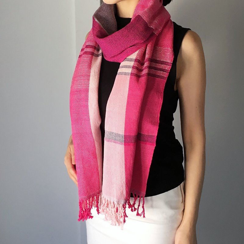 Unisex Scarf - Pink mix- All season available -  - ผ้าพันคอ - ผ้าฝ้าย/ผ้าลินิน สึชมพู