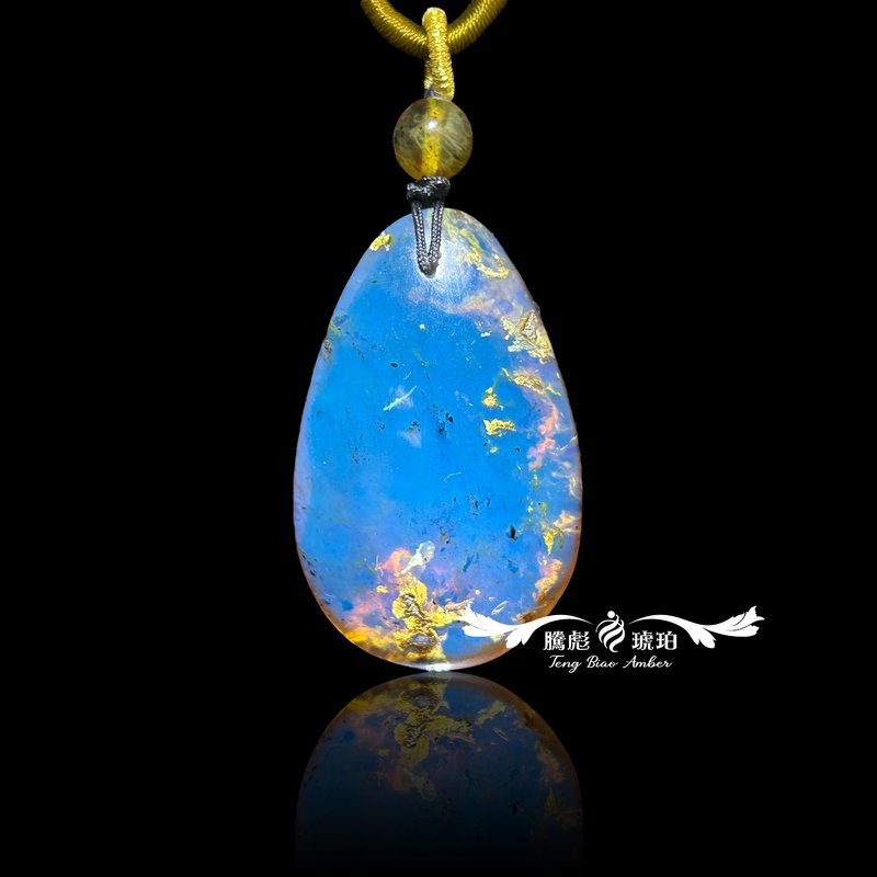 Tengbiao amber natural amber Wax image blue amber sky high blue fluorescent collection grade water drop necklace - Necklaces - Gemstone Blue