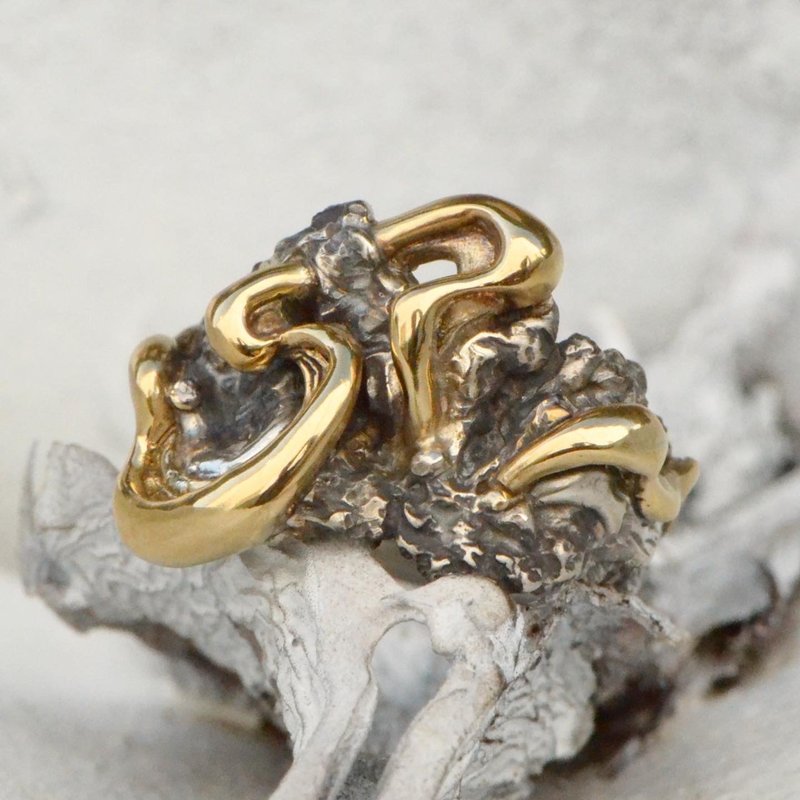 Golden flow ring - General Rings - Precious Metals Gold