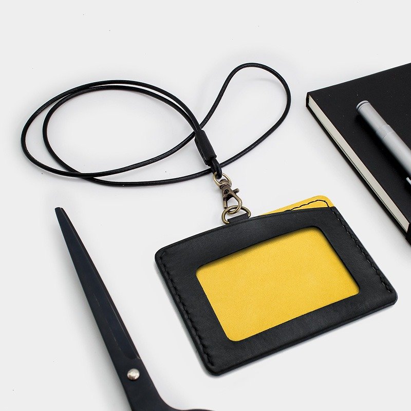RENEW-Horizontal document holder, card holder black + yellow vegetable tanned leather hand-stitched - ที่ใส่บัตรคล้องคอ - หนังแท้ สีเหลือง