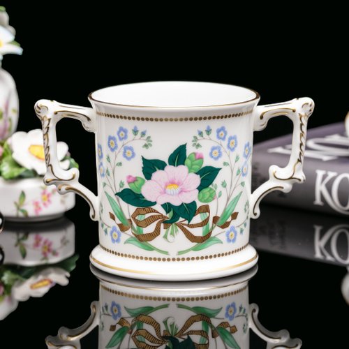 擎上閣裝飾藝術 限量英國製Royal Crown Derby 2005查爾斯皇家結婚骨瓷咖啡馬克杯