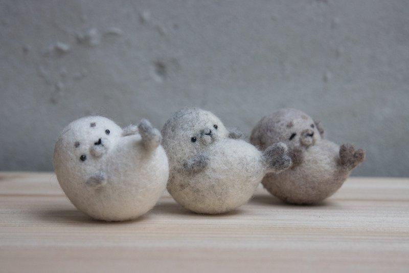 Little Seal Mini Tumbler Wool Felt Experience Course - Knitting / Felted Wool / Cloth - Wool 