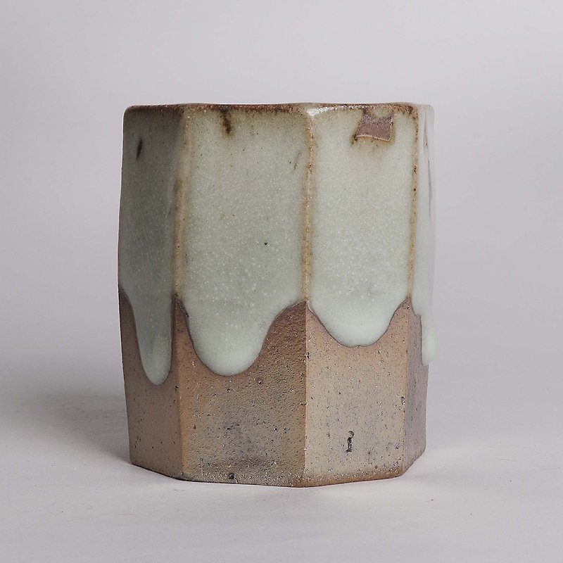 Firewood, glaze, octagonal gold cup - Teapots & Teacups - Pottery Multicolor