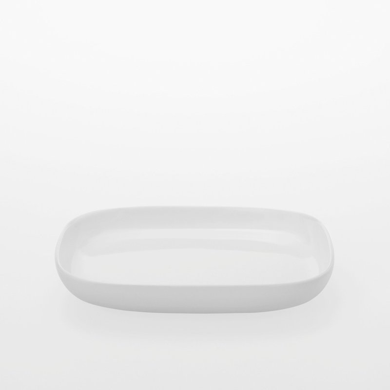 TG Square Porcelain Dish 150mm - จานและถาด - เครื่องลายคราม ขาว