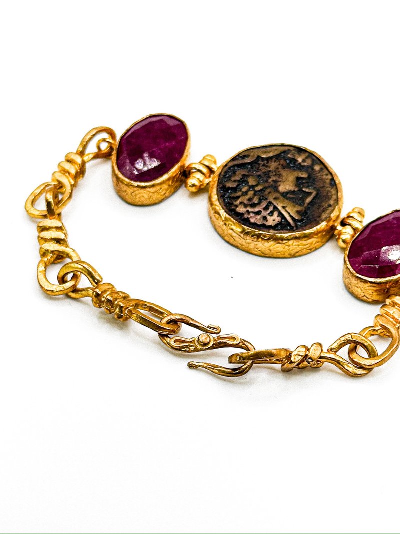 博物館珠寶系列——權力與智慧・古羅馬紅寶石硬幣手鏈 - 手鍊/手環 - 半寶石 紅色
