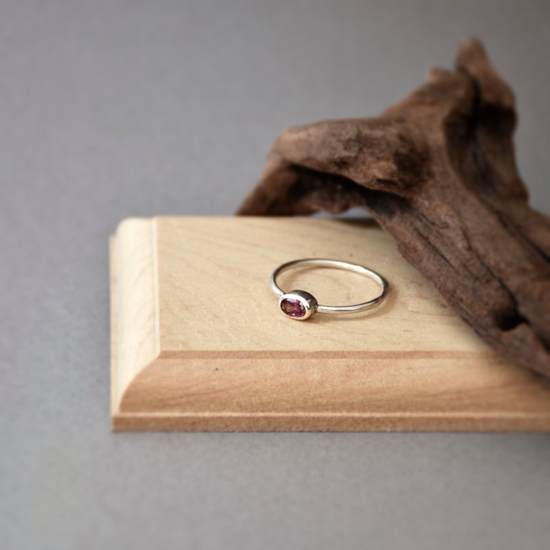 手工製簡約玫瑰石榴石925銀戒指 // Garnet Ring // 一月份生日石 - 戒指 - 寶石 紅色