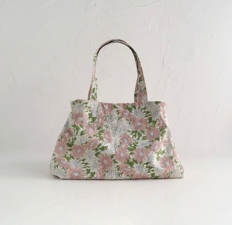 たっぷり入るカラフルな花柄バッグ、Margaretトートバッグ　pink - 手提包/手提袋 - 棉．麻 粉紅色
