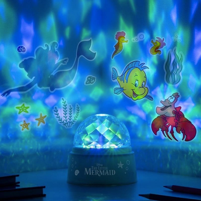 【聖誕禮物】官方授權迪士尼小魚仙 小美人魚投影燈附40款牆壁貼 - 燈具/燈飾 - 塑膠 