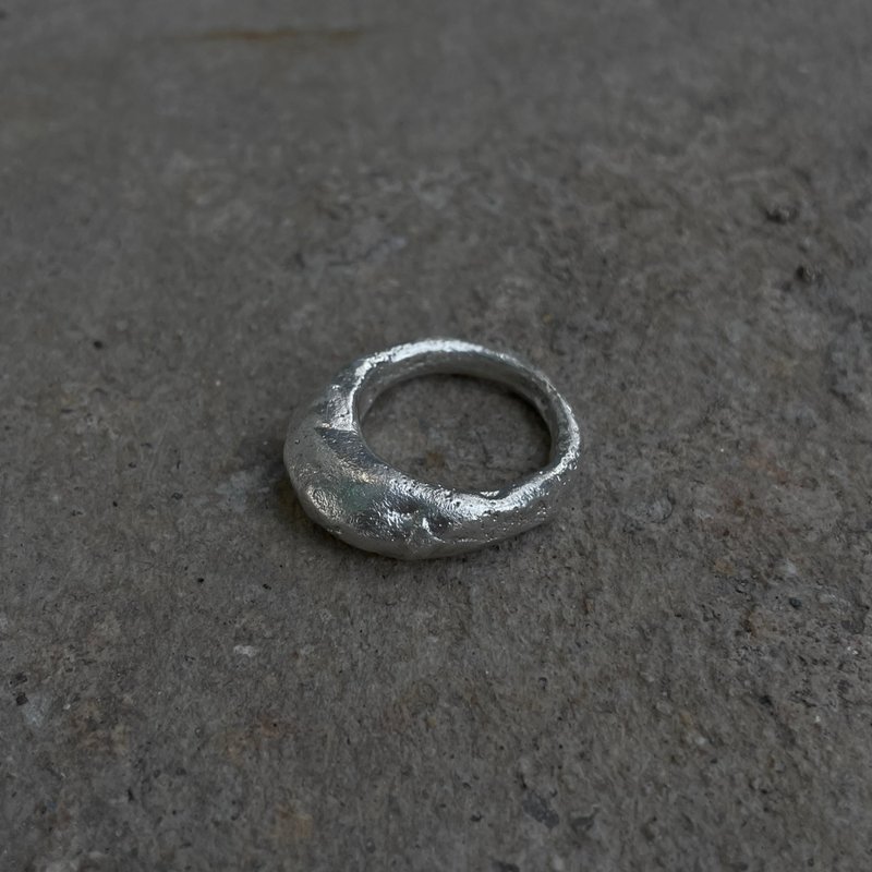 handcrafted round ring - 戒指 - 純銀 