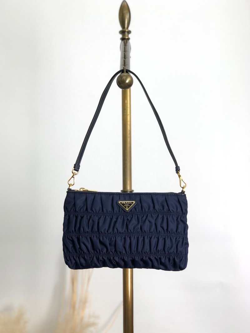 【 日本直送　名牌中古包 】PRADA プラダ ハンドバッグ ネイビー トライアングルロゴ ナイロン ミニバッグ vintage ヴィンテージ jnuhn7 - 手提包/手提袋 - 尼龍 藍色