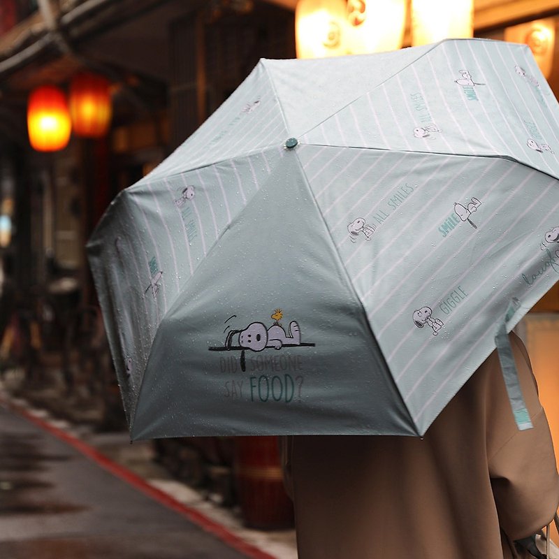 Peanuts史努比抗UV輕量自動傘-Snoopy 防風傘 黑膠傘 雨傘 遮陽傘 - 雨傘/雨衣 - 其他金屬 多色
