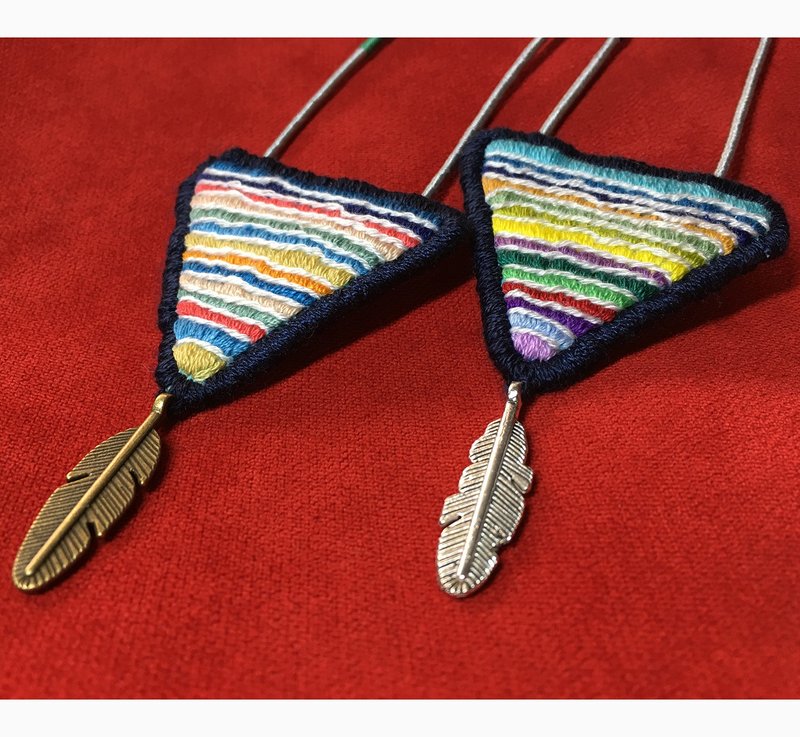 原創手工刺繡項鏈春天物語之材料包 - 編織/刺繡/羊毛氈/縫紉 - 繡線 多色