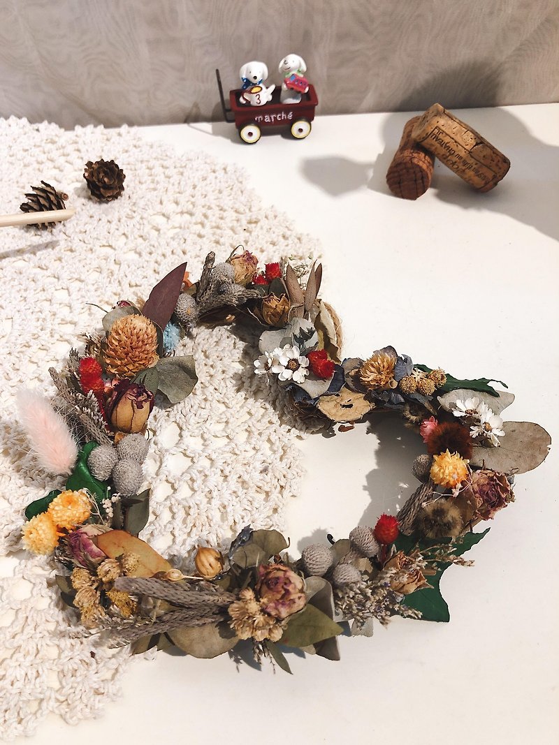 [Dry Flower Wreath-Heart Shape] Dry Flower/Wreath/Wall Decoration/Sanctuary Wreath/Exchanging Gifts - ของวางตกแต่ง - พืช/ดอกไม้ 