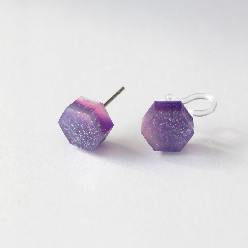 Frozen Peony / Resin Earring - Single Stud - ต่างหู - เรซิน สีม่วง