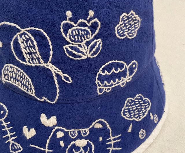 Hand Embroidered Bucket Hat - Shop Chomsil studio Hats & Caps - Pinkoi