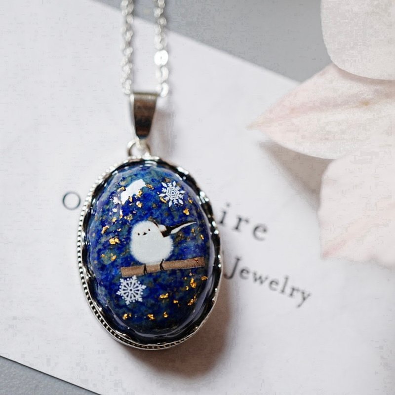 Lapis Lazuli Shima Enaga Pendant Necklace – Snowflake Motif, 24K Kanazawa Gold - Necklaces - Stone Blue