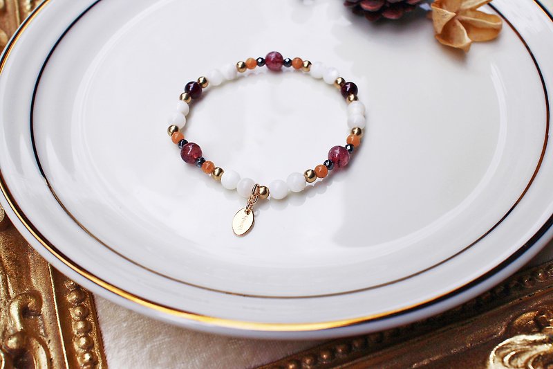 <Slow and warm natural stone series>C1128 Spike Strawberry Crystal Bracelet - Bracelets - Gemstone 