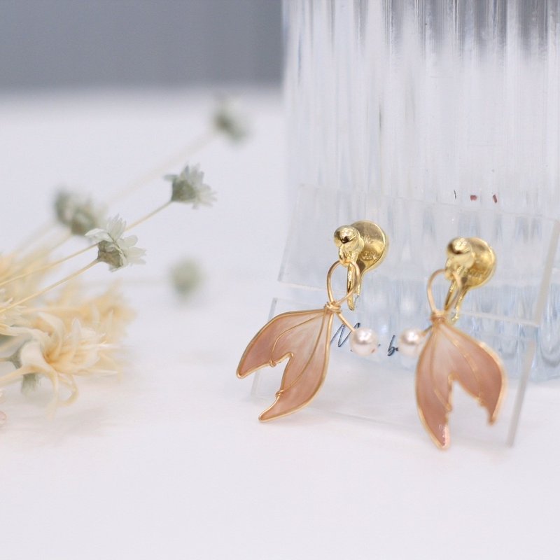 Gentle Sea Breeze | Gentle Sea Breeze - Earrings & Clip-ons - Resin Pink